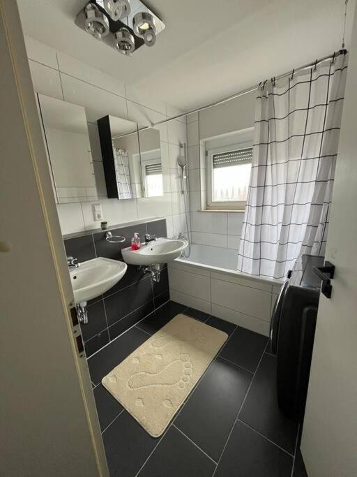 Ferienwohnung Outletcity Metzingen Metzingen (Tubingen) Exterior foto